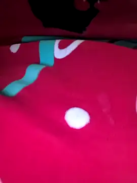 Snapshot of -Queen- chatting on 02.15.26 -Queen- online show from 02.15.26