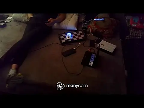 SnappedHagfish online show from 04.04.26