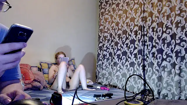 yunis32 online show from 02.09.25