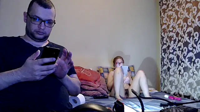 yunis32 online show from 02.25.25