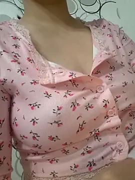 Emilyhomegirl1 online show from 12.17.25