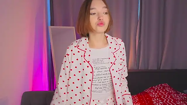 Snapshot of Leyla_crsh chatting on 01.07.26 Leyla crsh online show from 01.07.26