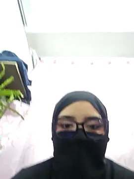 Dalia Reem online show from 12.20.25