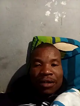 Snapshot of thabisozxz chatting on 05.15.26 thabisozxz online show from 05.15.26