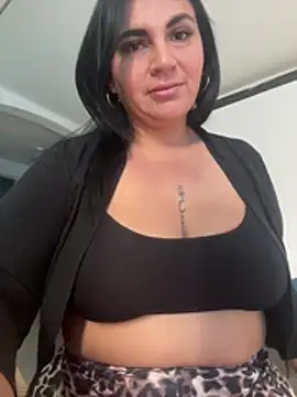 sophie-honey online show from 02.09.26