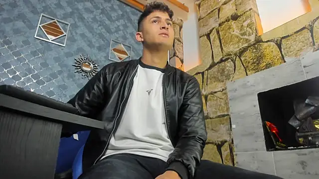 Snapshot of Ethan_Waalker chatting on 01.07.26 Ethan Waalker online show from 01.07.26