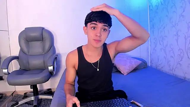  TaylorBlack online show from 01.13.26