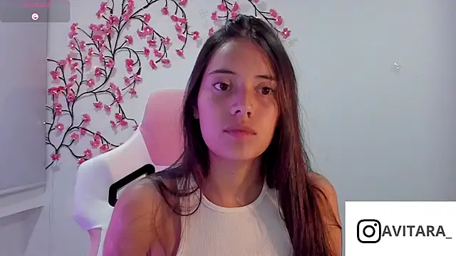 Snapshot of vanesita_ chatting on 05.14.26 vanesita online show from 05.14.26