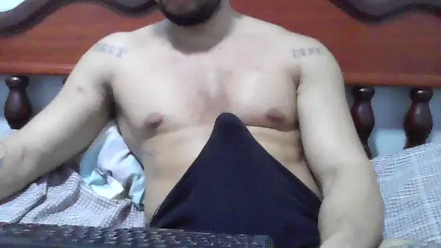 Snapshot of moreno_dotado22 chatting on 04.11.26 moreno dotado22 online show from 04.11.26
