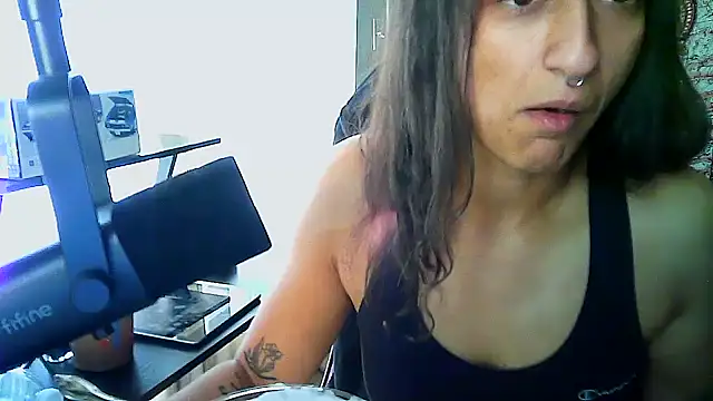 Snapshot of GoddessVikkii chatting on 03.09.26 GoddessVikkii online show from 03.09.26