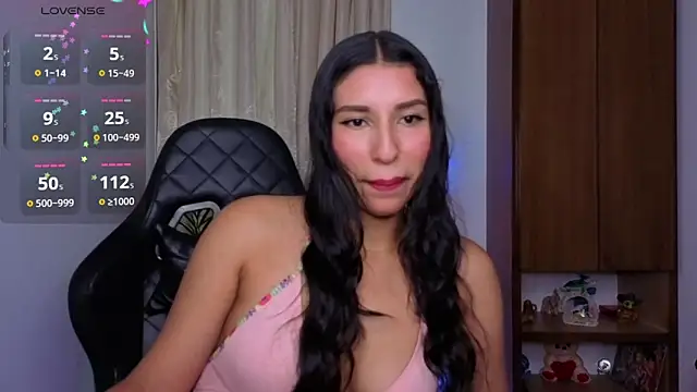 vieernes online show from 02.20.26