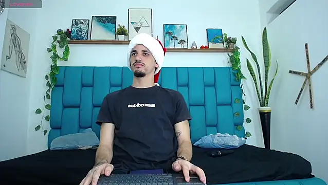 boy Dirty X online show from 12.19.25