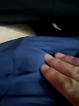 Snapshot of SnakyBolt chatting on 12.15.25 SnakyBolt online show from 12.15.25