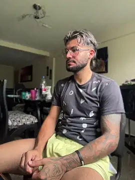 thedragonboyxxx online show from 04.17.26