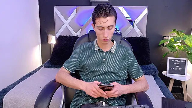 Ithan Skin online show from 01.19.26