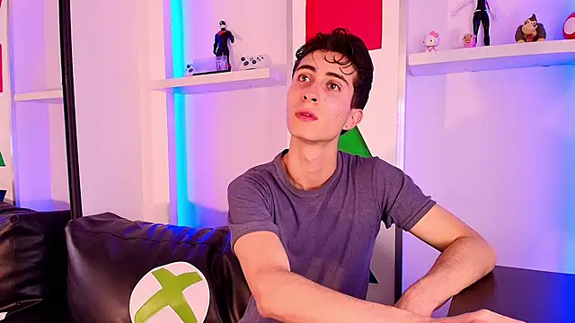 Ithan Skin online show from 02.05.26