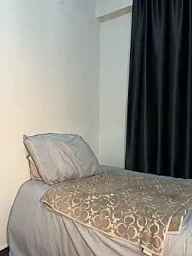 LiaCuti online show from 02.14.26