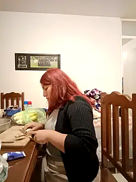 LUNARB23 online show from 12.21.25