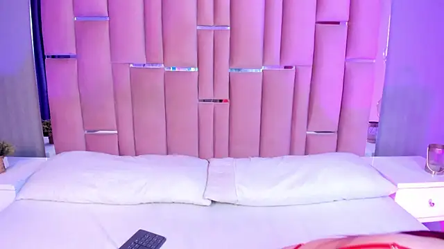 Saory    online show from 01.08.26