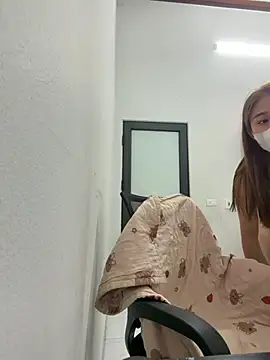 Snapshot of Sophia69-sweet chatting on 05.03.26 Sophia69-sweet online show from 05.03.26