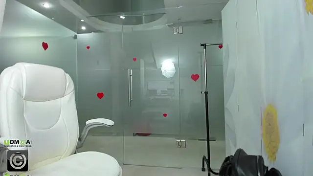 missdominna online show from 04.06.26