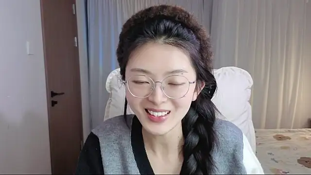 Koikoi    online show from 02.11.26