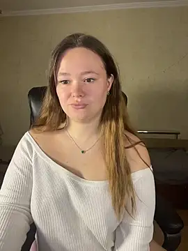 CaramelleSugarr online show from 04.18.26