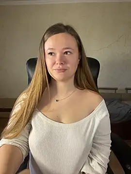 CaramelleSugarr online show from 04.19.26