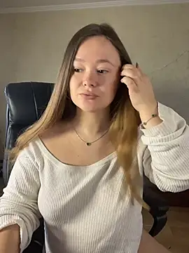 CaramelleSugarr online show from 04.29.26