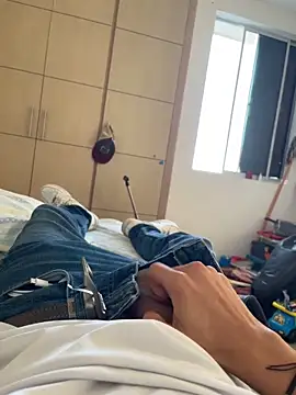 HotWhisper22 online show from 02.12.26