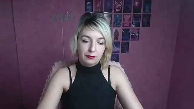 Snapshot of Lana_Foxyy chatting on 01.13.26 Lana Foxyy online show from 01.13.26