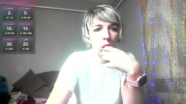 Lana Foxyy online show from 03.25.26