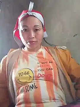 Snapshot of Maikha08 chatting on 03.13.26 Maikha08 online show from 03.13.26