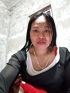 Snapshot of Maikha08 chatting on 03.17.26 Maikha08 online show from 03.17.26