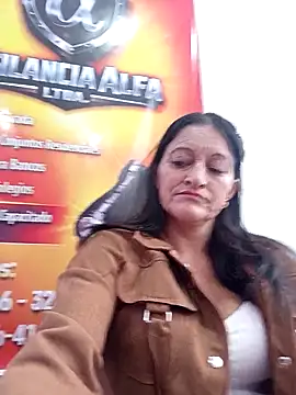 Snapshot of SAMMY_30- chatting on 04.15.26 SAMMY 30- online show from 04.15.26