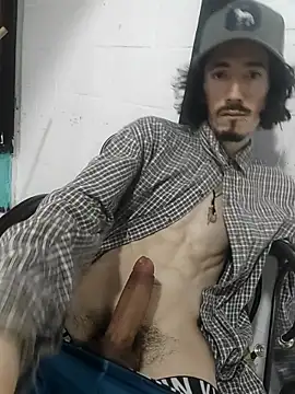 Snapshot of sk8-boy chatting on 04.27.26 sk8-boy online show from 04.27.26