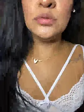 Snapshot of Kacaah chatting on 04.19.26 Kacaah online show from 04.19.26