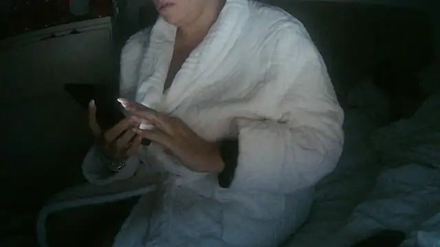 Snapshot of theblondecocklover chatting on 03.03.26 theblondecocklover online show from 03.03.26