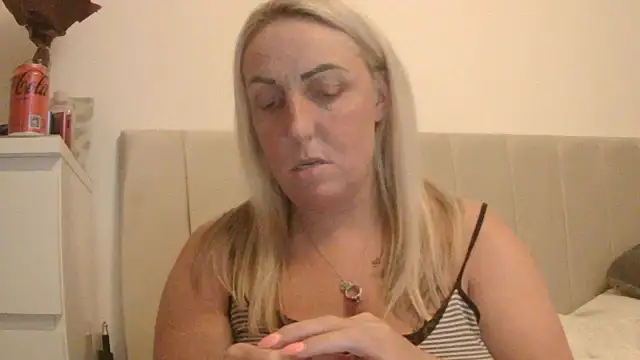 Snapshot of theblondecocklover chatting on 03.26.26 theblondecocklover online show from 03.26.26
