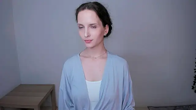 Ariadna Shy online show from 06.13.26