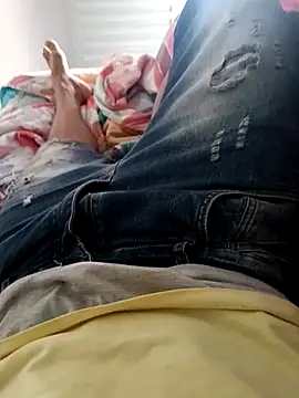 Snapshot of WPS15 chatting on 12.20.25 WPS15 online show from 12.20.25