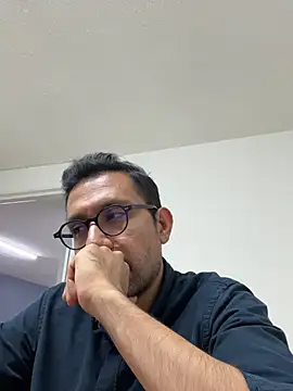 AdrianGarcia89 online show from 04.09.26