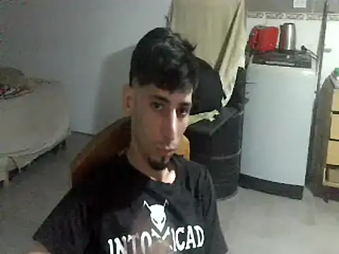 Snapshot of Franalbera chatting on 03.02.26 Franalbera online show from 03.02.26