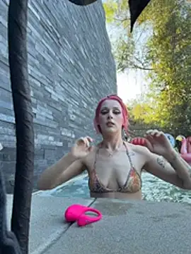 Snapshot of itscleomoon chatting on 03.01.26 itscleomoon online show from 03.01.26