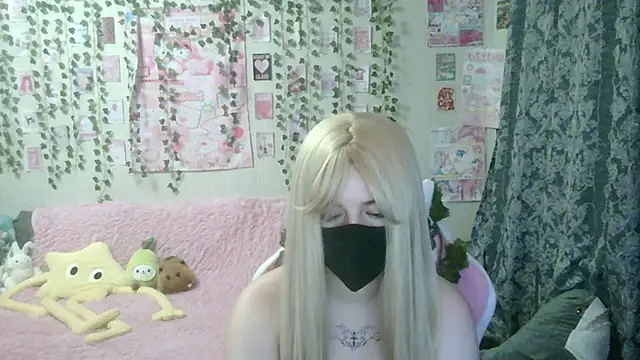 MysticYumiko online show from 01.31.26