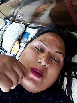 Hotmylips online show from 04.18.26