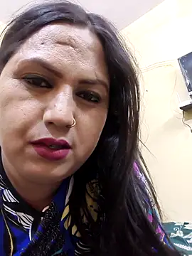 Hotmylips online show from 04.23.26