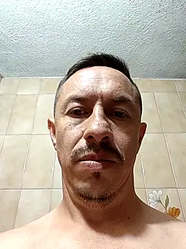 Snapshot of L_hotcream chatting on 02.19.26 L hotcream online show from 02.19.26