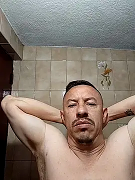 Snapshot of L_hotcream chatting on 02.28.26 L hotcream online show from 02.28.26