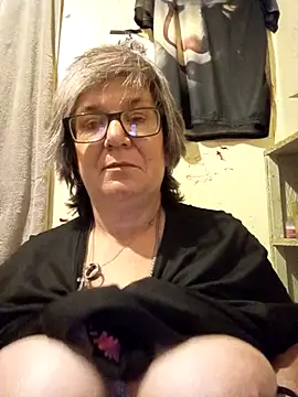 Snapshot of becky1111 chatting on 07.14.26 becky1111 online show from 07.14.26
